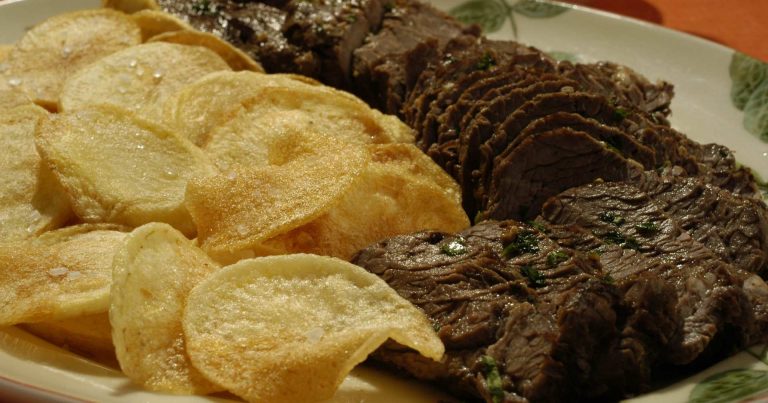 Rosbife ao forno com batata